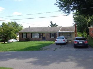 210 Gale Dr, Lancaster, KY 40444