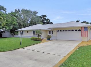 1081 N Town And River Dr, Fort Myers, FL 33919