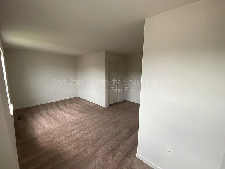 10910 Coreys Way — Photo 11