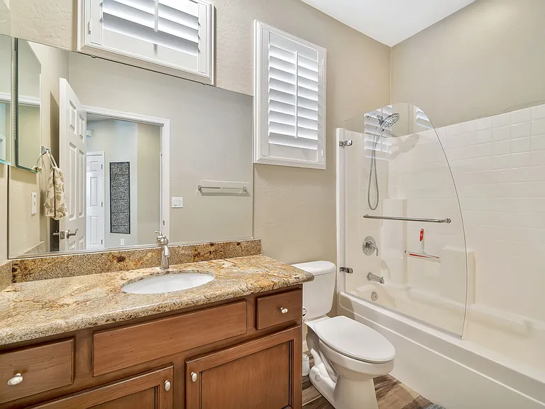 2519 W Myopia Dr — Photo 24