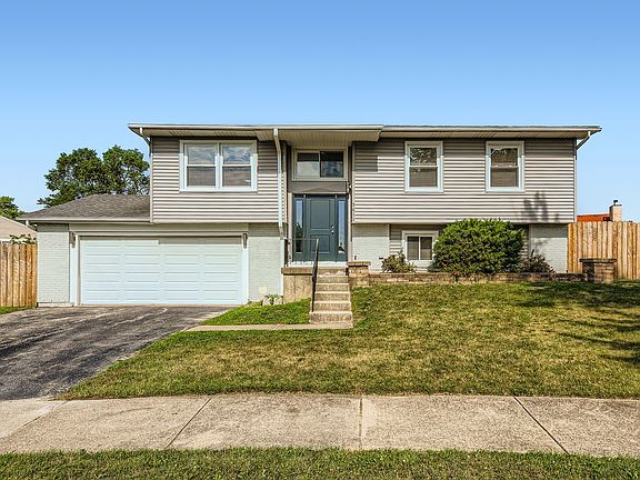 2nd image of 5611 Allemong Dr