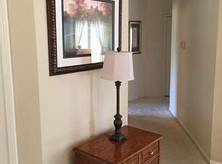 2081 Avon Lake Ln, Rochester Hills, MI 48307