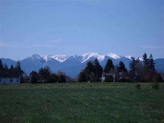 Incredible Mountain Views!