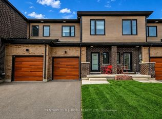 35 Pumpkin Corner Cres, Barrie, ON L9J 0T5