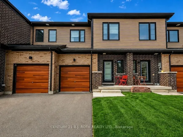 35 Pumpkin Corner Cres, Barrie, ON L9J 0T5