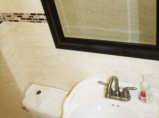 18428 S Conduit Ave, Jamaica, NY 11413