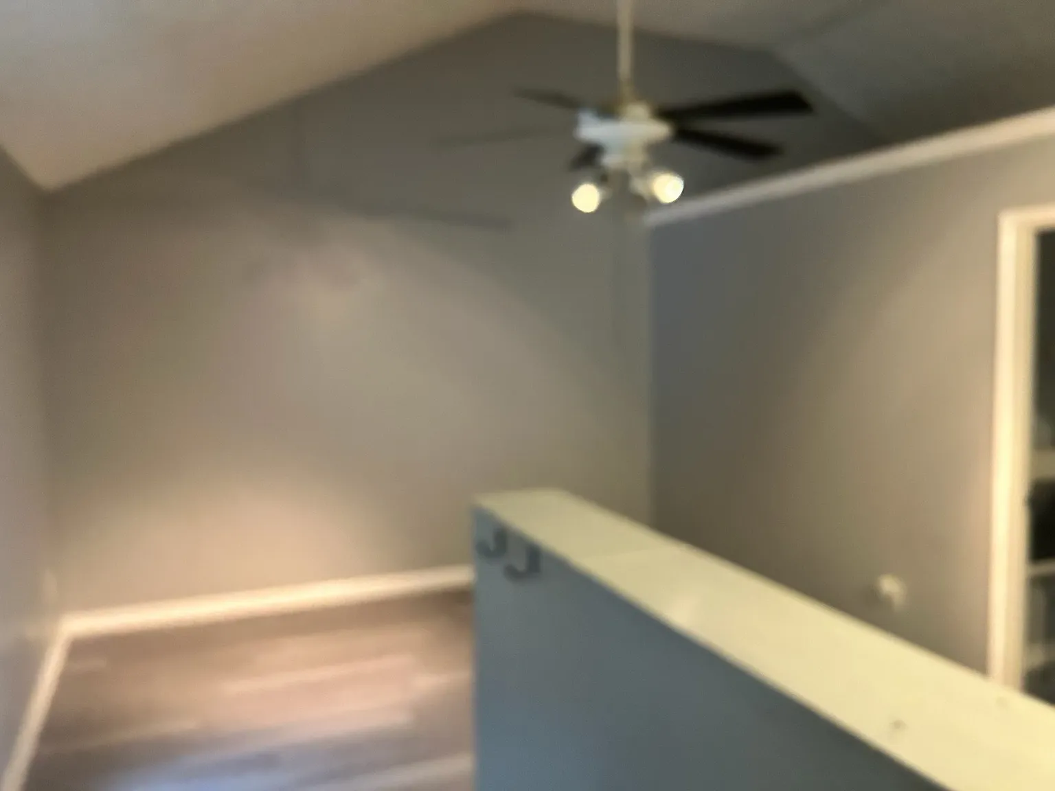 1 bed, $1,000 — Photo 3