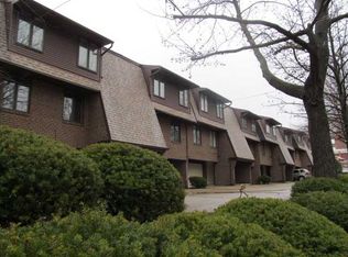 16A N Meadowcroft Ave, Pittsburgh, PA 15216