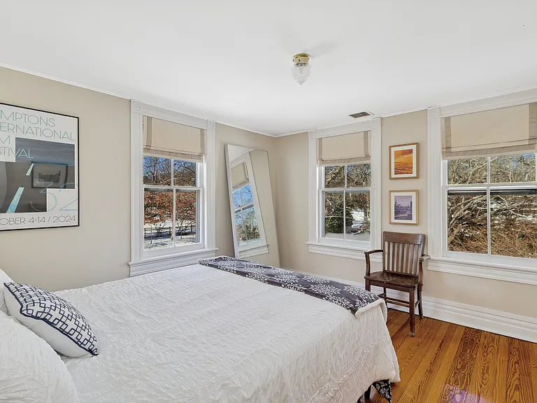 102 W Tiana Rd — Photo 22