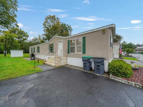 16 FARM Lane, Washingtonville, NY 10992