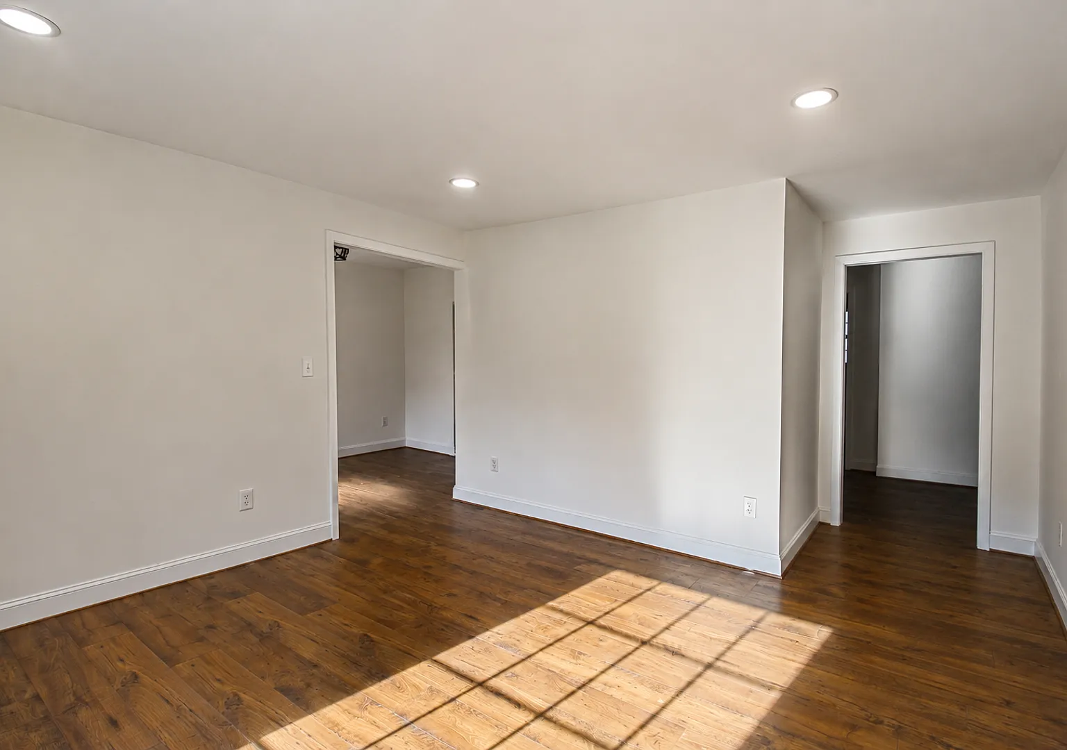 Updated 5-Bedroom, 3-Bath Home with Washer and Dryer Included — Photo 3