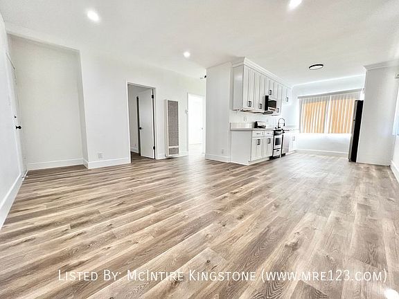 2nd image of 2278 W Adams Blvd APT 6