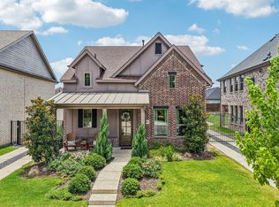 1845 Lakemont Dr, Van Alstyne, TX 75495