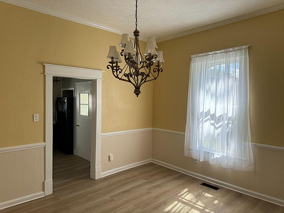 5th image of 2334 Cedar Ave