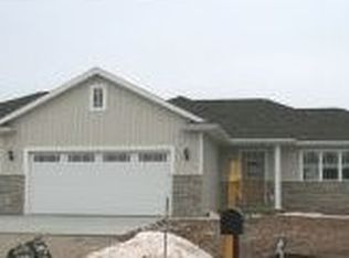 4024 Braeburn Dr, Appleton, WI 54913