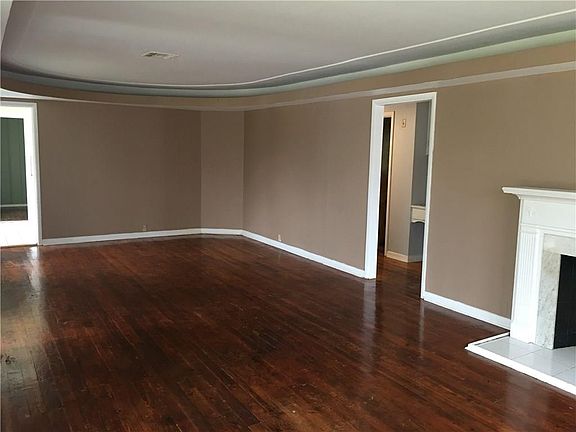 3rd image of 1413 N Union Ave