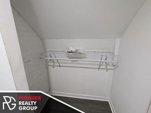 3rd image of 3700 W Wrightwood Ave #G