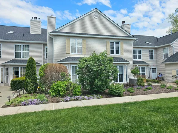 53 Olde Wagon Road #53, Warwick, NY 10990