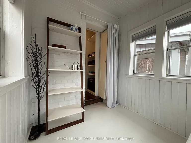 47 Vermont Ave — Photo 33