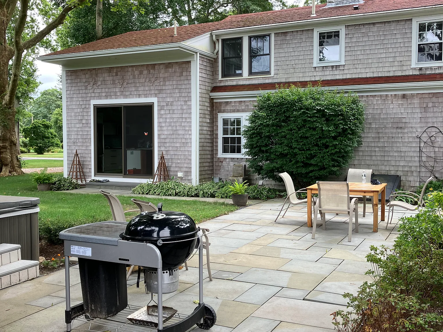 3 bed, 1798 sqft, $2,500 — Photo 2