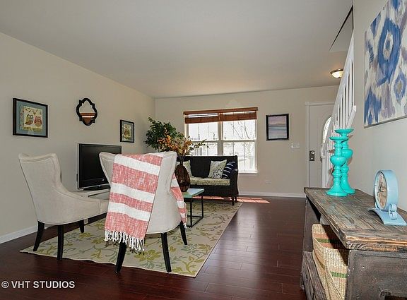 3rd image of 6147 Southridge Dr