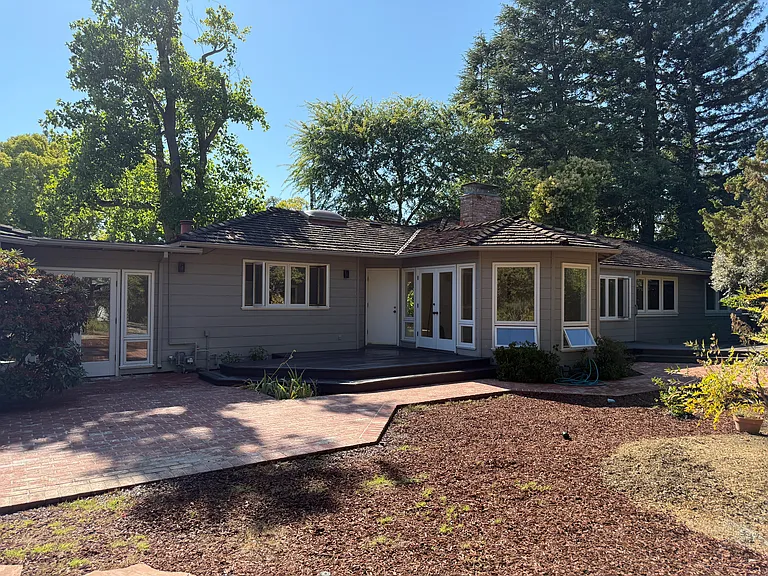 4061 Manzana Ln — Photo 20