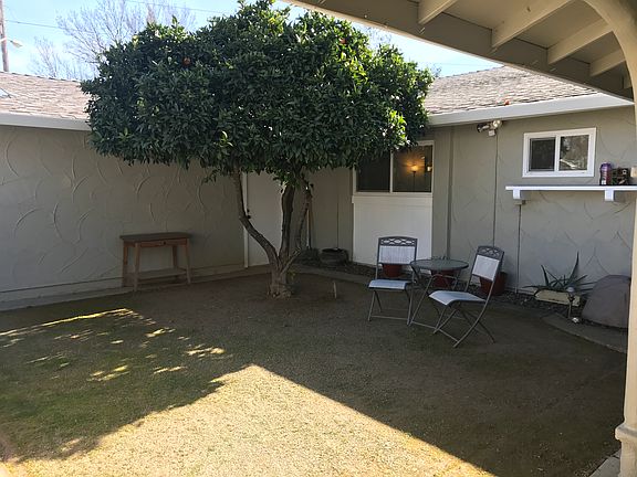 2nd image of 8056 Linden Lime Ct