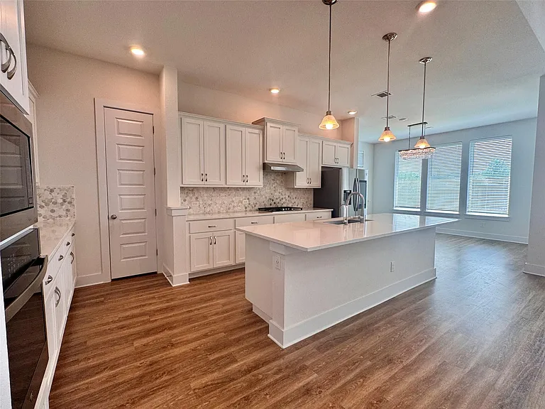 2605 Brushwood Mdw — Photo 8