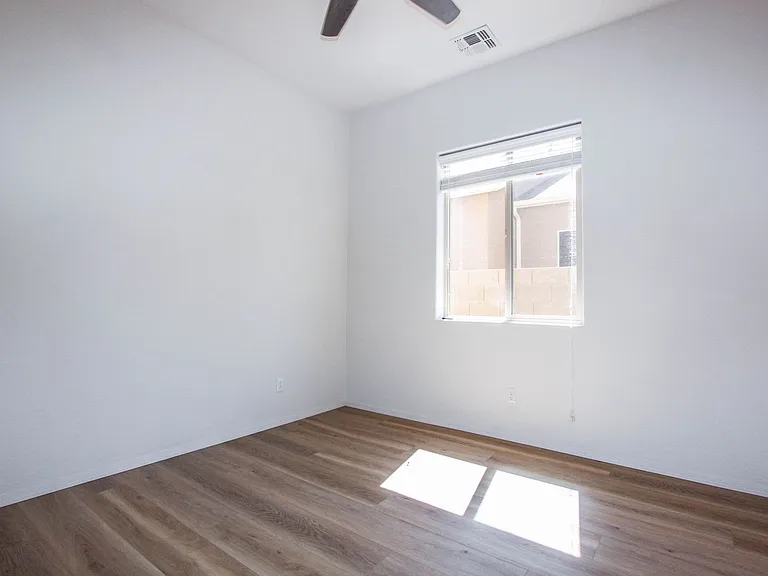 6318 E Boothwyn St — Photo 10