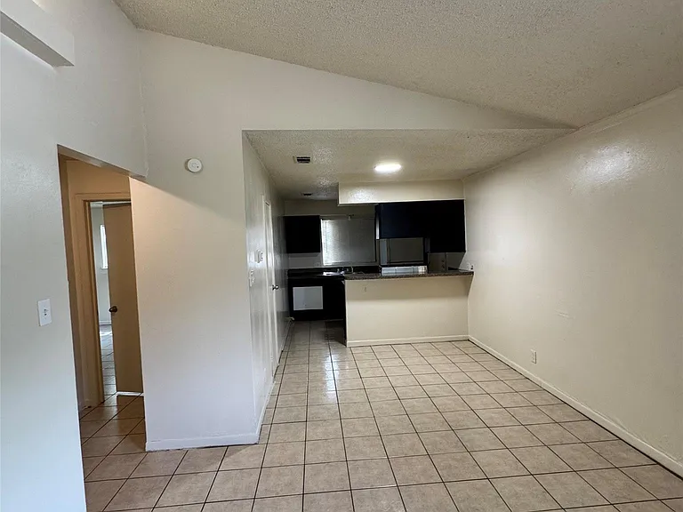 1626 Royal Hill Dr #B — Photo 11