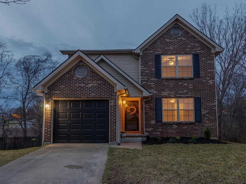 1st image of 501 Brook Farm Ct