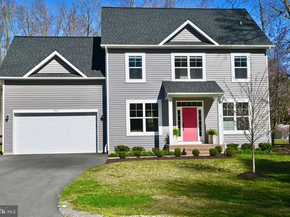 904 Dale St, Edgewater, MD 21037