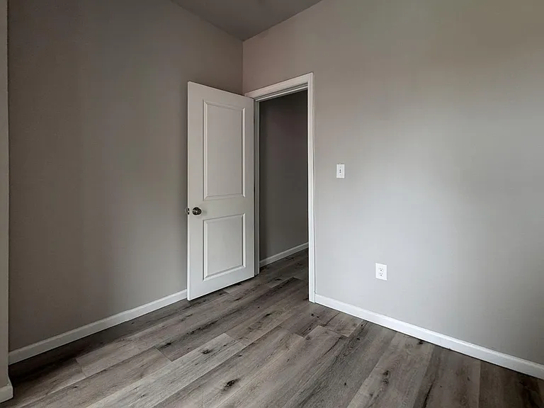 5635 Kingsessing Ave — Photo 6