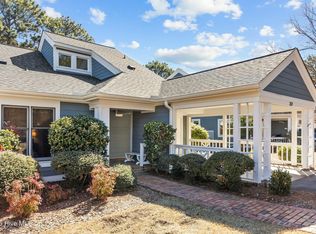 269 N Knoll Rd, Southern Pines, NC 28387