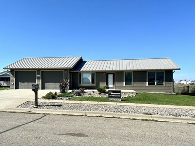 1449 Crested Ave, Pierre, SD, 57501