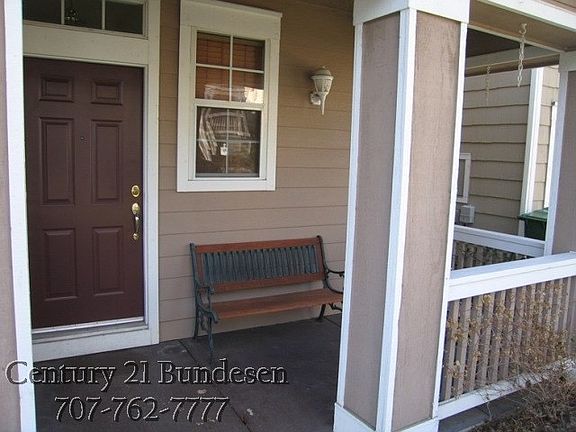 3rd image of 105 McNear Cir