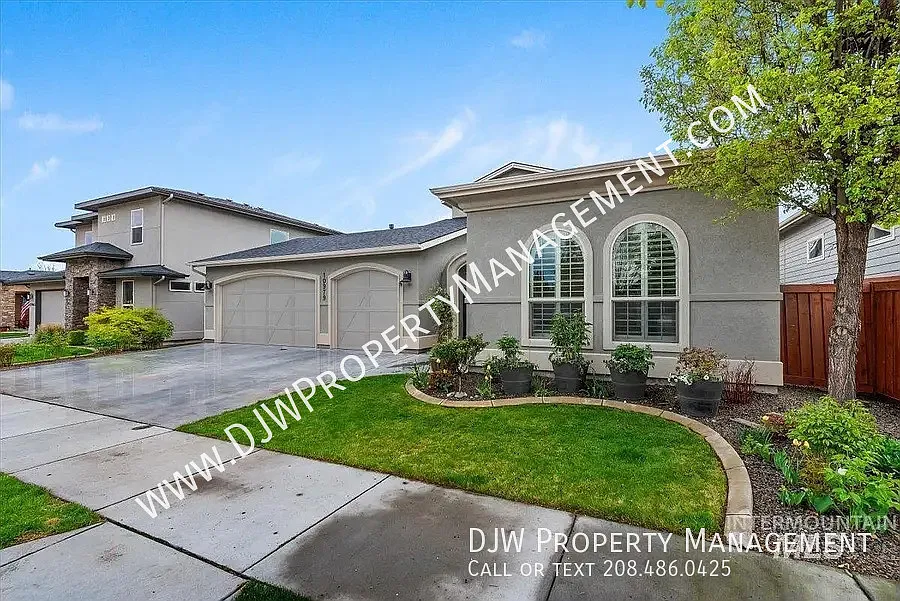 Your Own Space, Your Own ComfortPrivate Living Perfected! — Photo 3