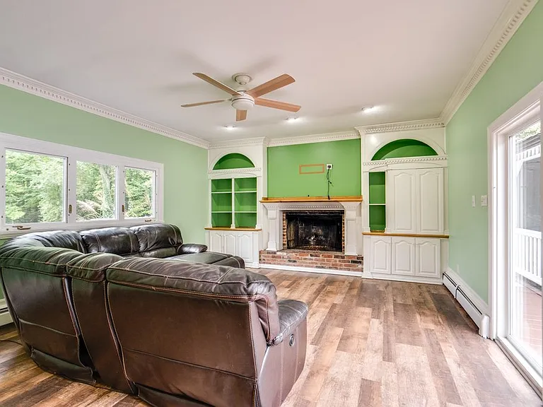 381 Hickory Hill Rd — Photo 6