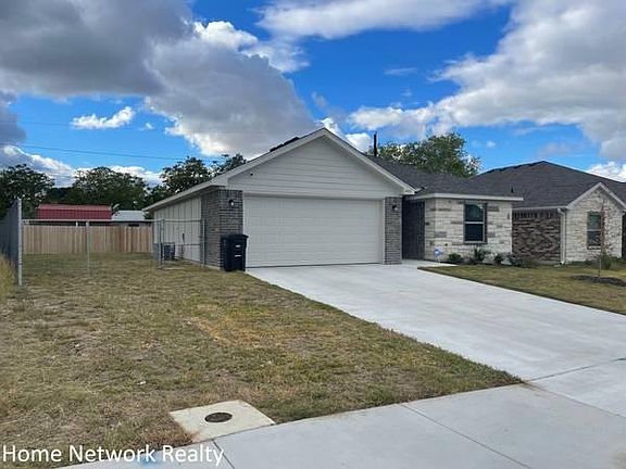 2nd image of 1417 Jasper Garden Ct