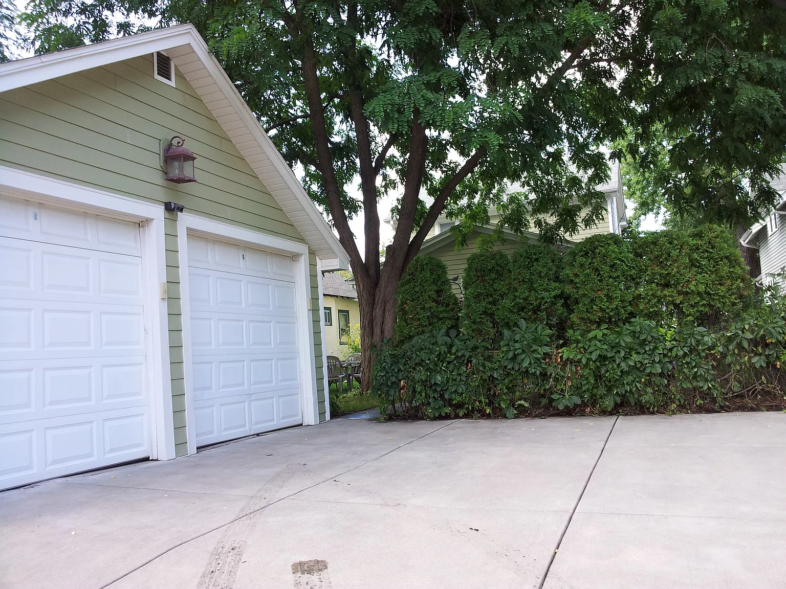 2 bed, 901 sqft, $1,800 — Photo 4
