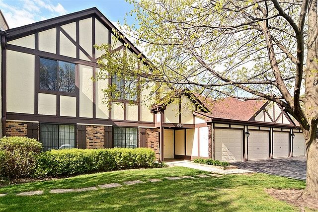 1st image of 1924 N Hidden Creek Cir