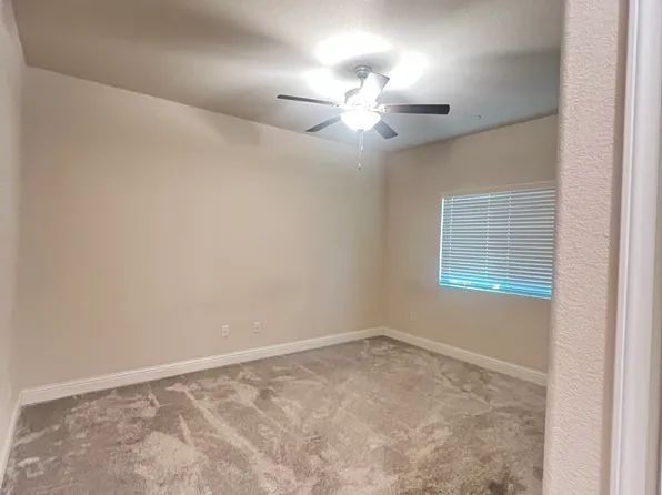 3730 Magellan Dr, Merced, CA 95340