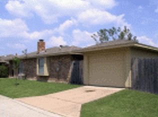 2402 Guerrero Dr, Carrollton, TX 75006