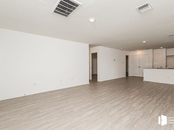 5th image of 6634 Willow Dr