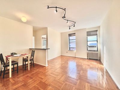 6817 Colonial Rd APT 3C, Brooklyn, NY, 11220