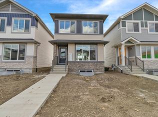 1-3 Unit Home in North Edmonton Great Location!, Edmonton, AB T5Z 2X9