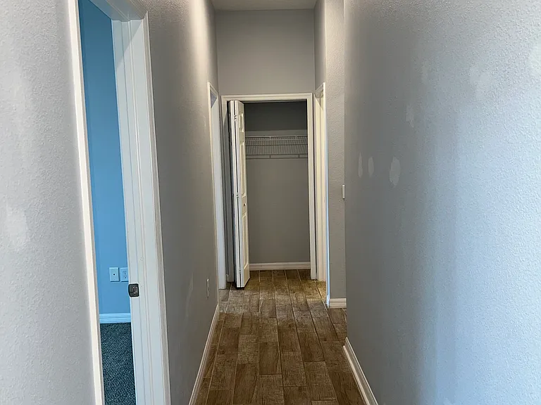 567 Viceroy Ct — Photo 15