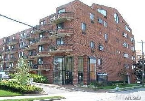 1st image of 730 W Broadway APT 3B