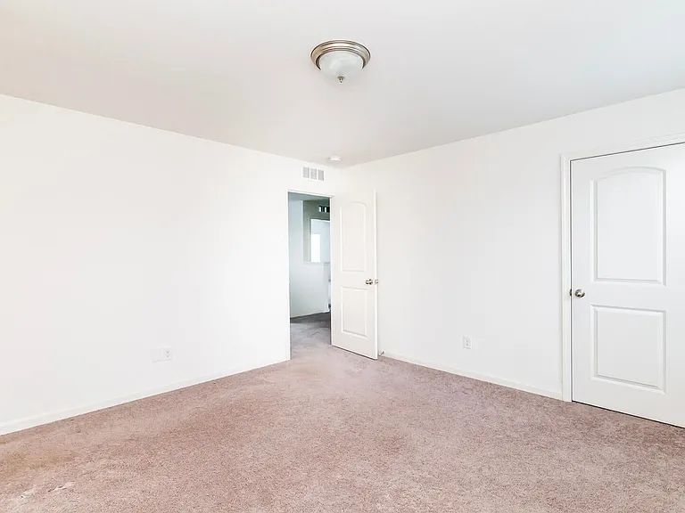 11512 Caswell Springs Way — Photo 30