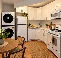 206 Wilson Avenue, #2